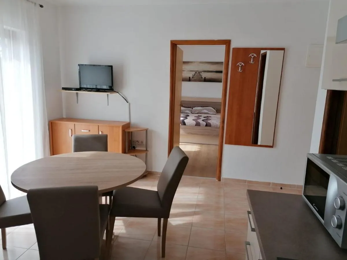 Apartment Niva Nin