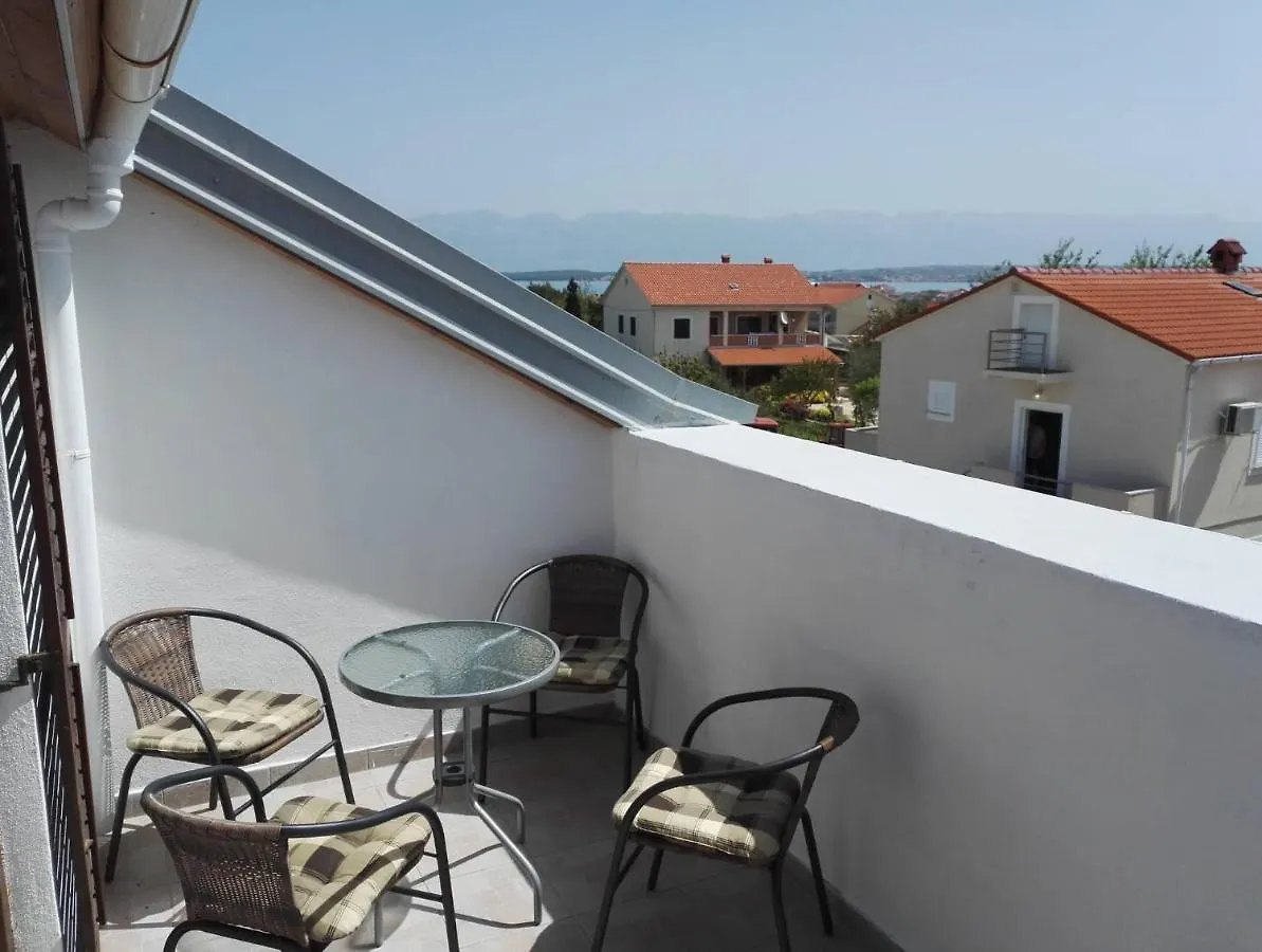 Apartment Niva Nin